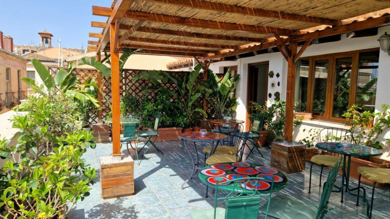Guest House Le Sibille Таормина Экстерьер фото